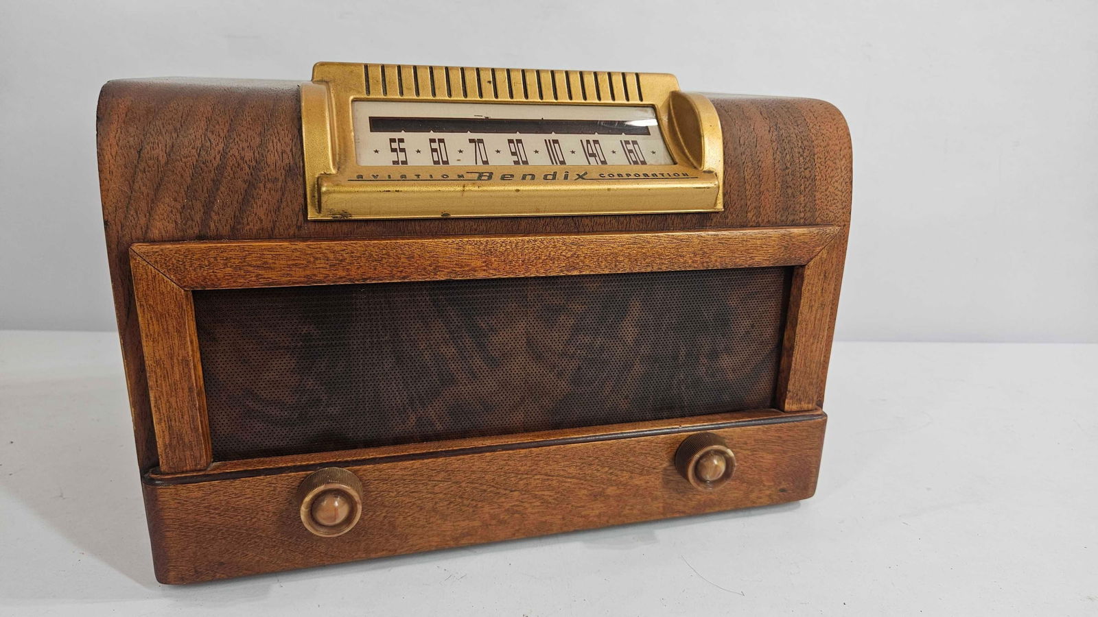 BENDIX AVIATION CORP RADIO (1 of 3)