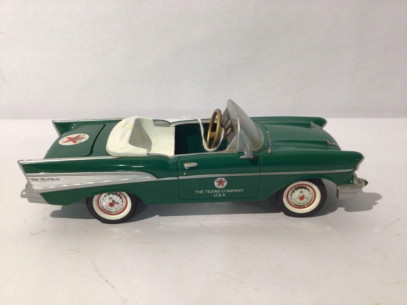Gearbox Texaco Bel-Air miniature pedal car: 9.5in long.