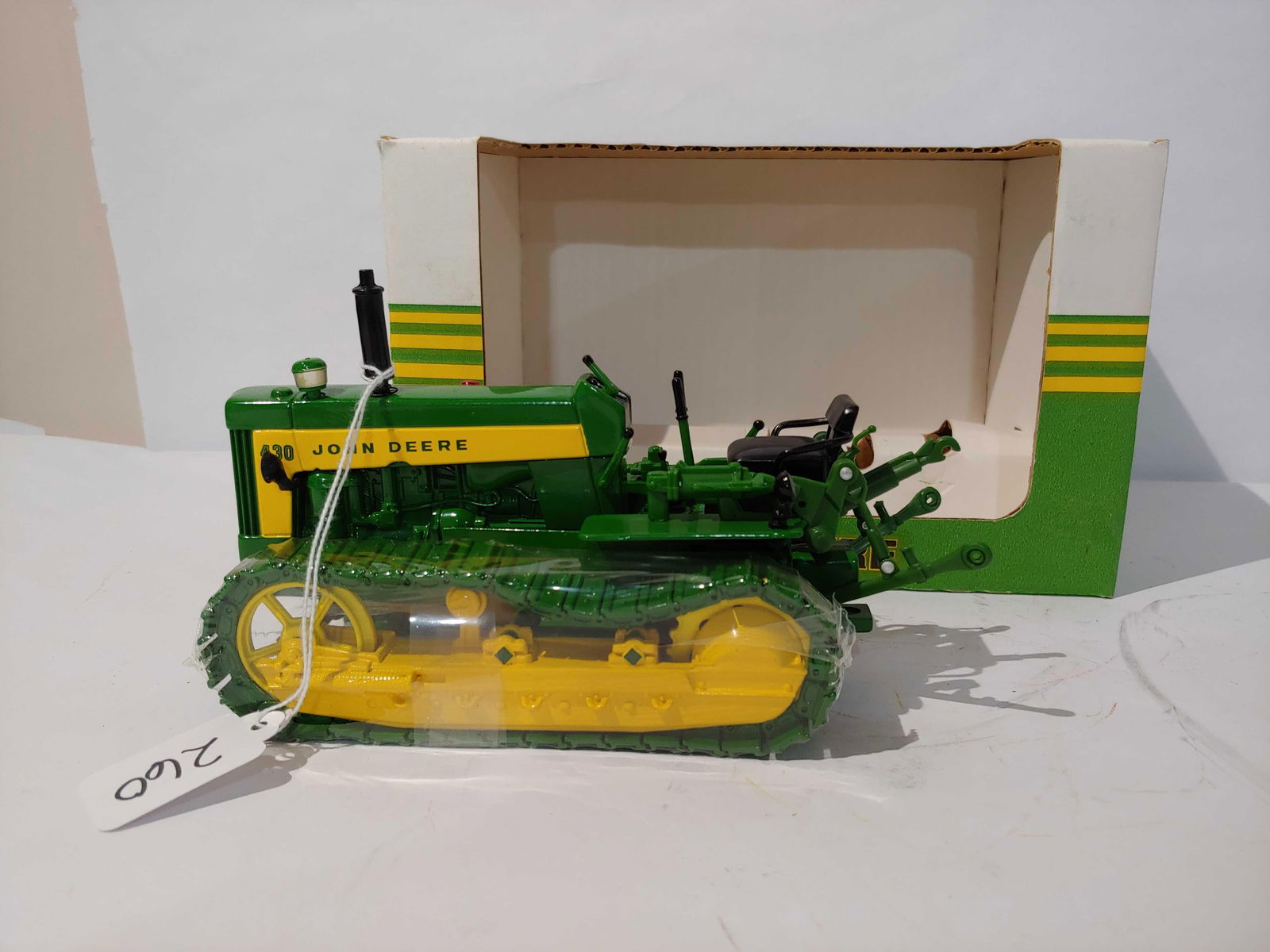 SPEC CAST JOHN DEERE MC CRAWLER W/ STEEL TRACKS: NOS STOCK NO. JDM 164 1/16 SCALE