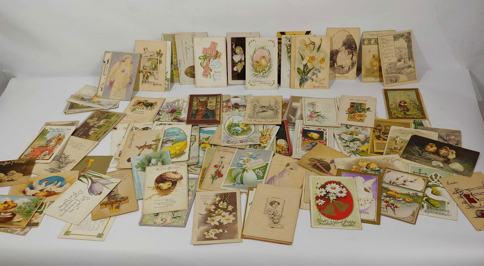 1900S EASTER GREETINGS POSTCARDS (1 of 9)