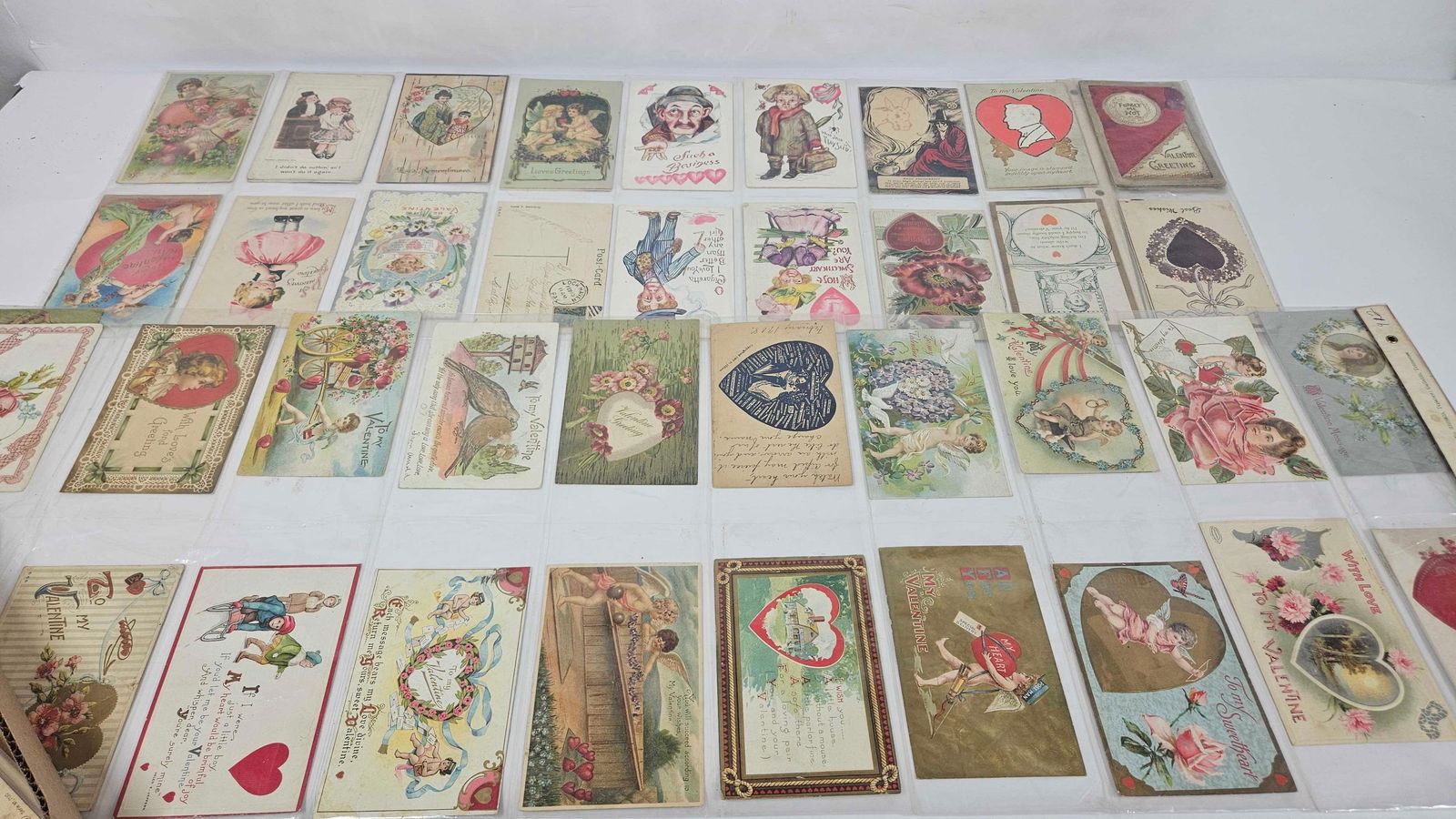 EARLY 1900S VALENTINE POSTCARDS (1 of 9)