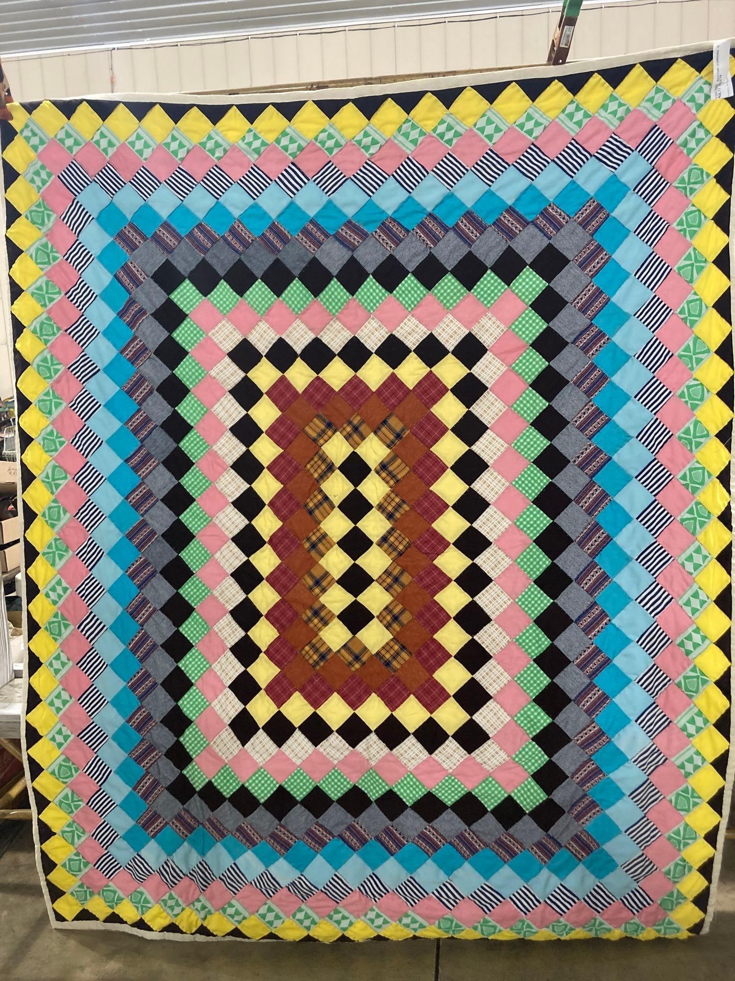 BOSTON COMMONS HAND STITCHED QUILT (1 of 5)