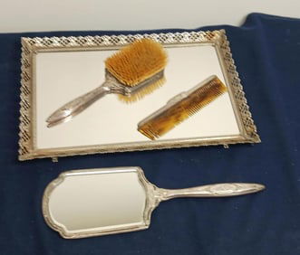 LADIES EARLY VANITY SET