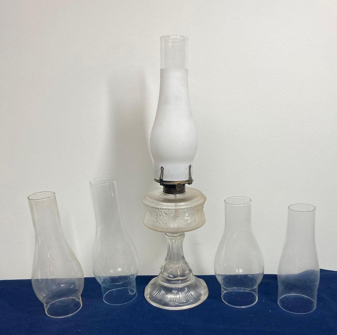 GLASS OIL LAMP AND SHADES: 11 INCHES TALL