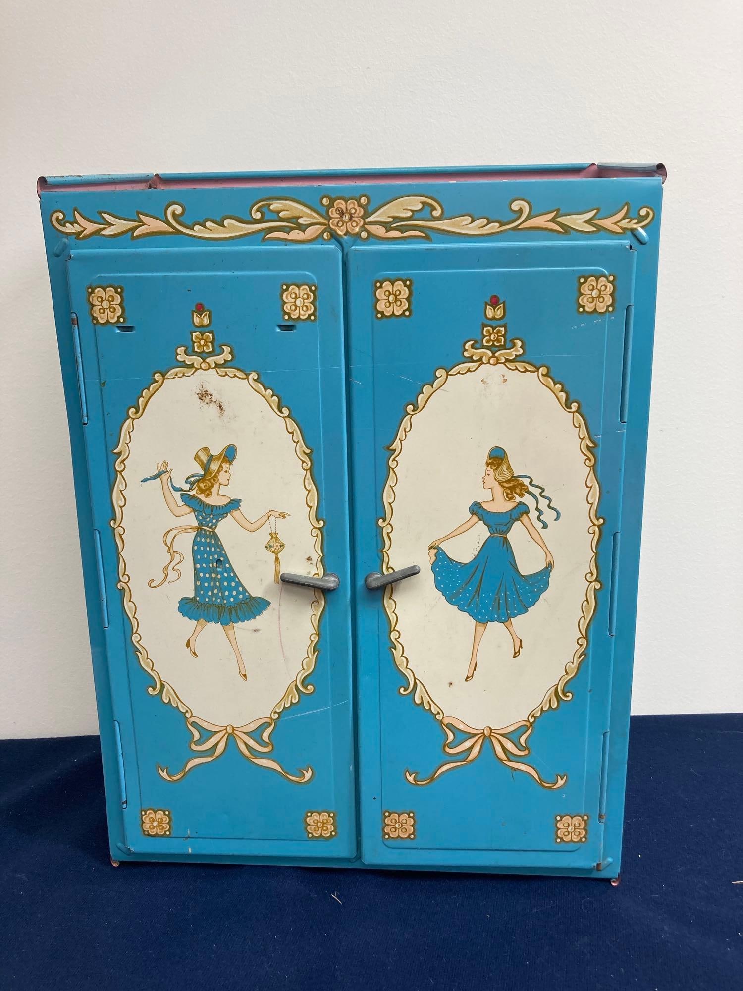 IDEAL TOY CO. TIN DOLL CLOSET: TIN LITHO, GREAT CONDITION WITH BRIGHT COLOR AND CONDITION. 16.5X12X6.5