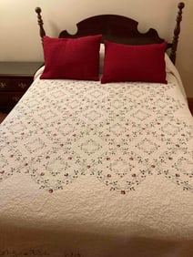 FLORAL QUILT