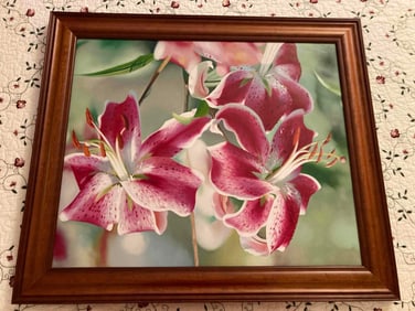 LILY FRAMED PAINTING
