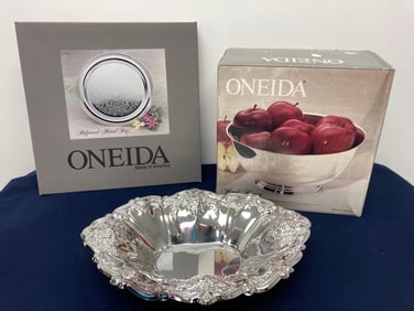 ONEIDA SERVING DISHES