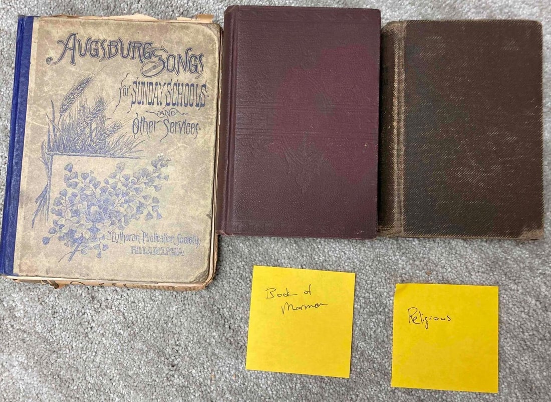 THE BOOK OF MORMON HYMNS AND RELIGIOUS BOOKS (1 of 11)