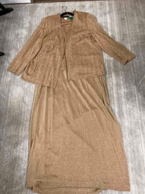 ALEX VINTAGE LADIES FORMAL GOWN