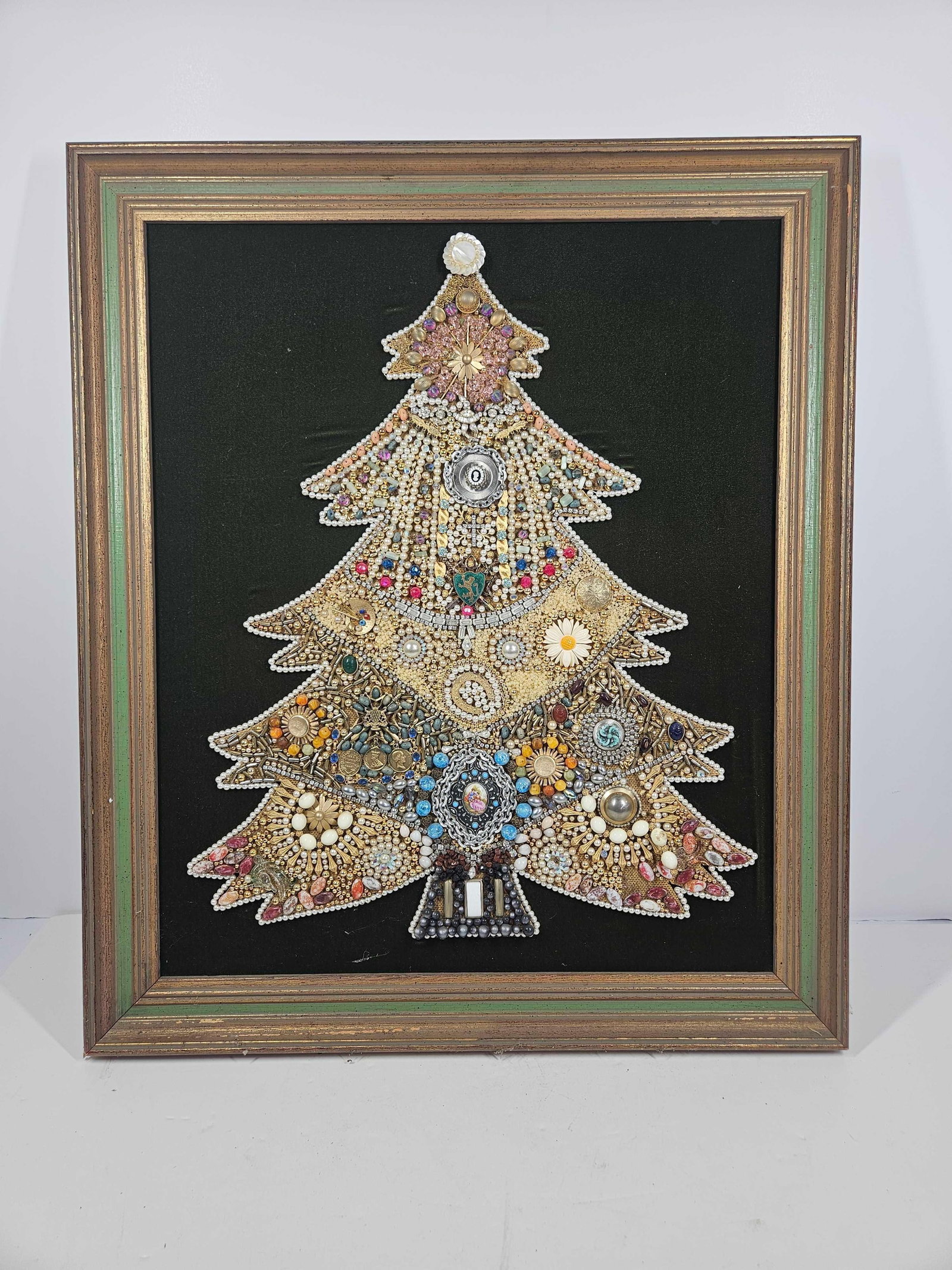 JEWELRY TREE FRAMED SAMPLER (1 of 13)