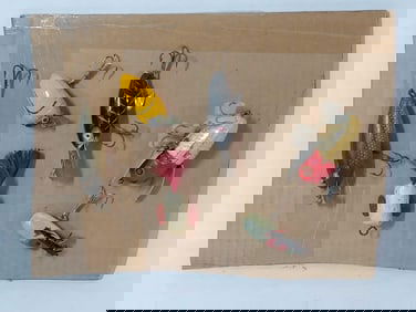 6 OLDER FISHING LURES