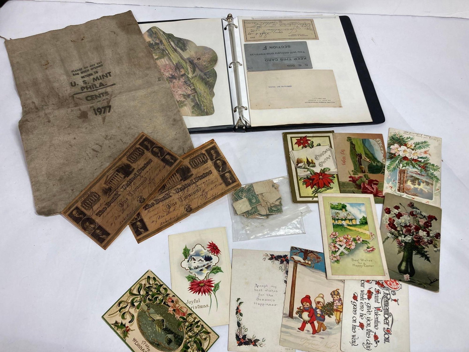 US MINT MONEY BAG AND STAMP ALBUM (1 of 14)