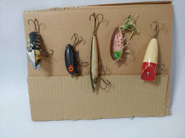 CRAZY CRAWLER AND OTHER WOODEN LURES