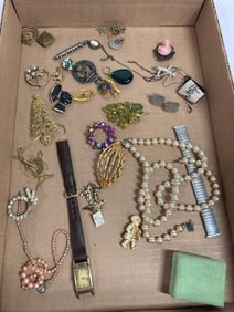CAMEOS, BROOCHES, AND VINTAGE JEWELRY