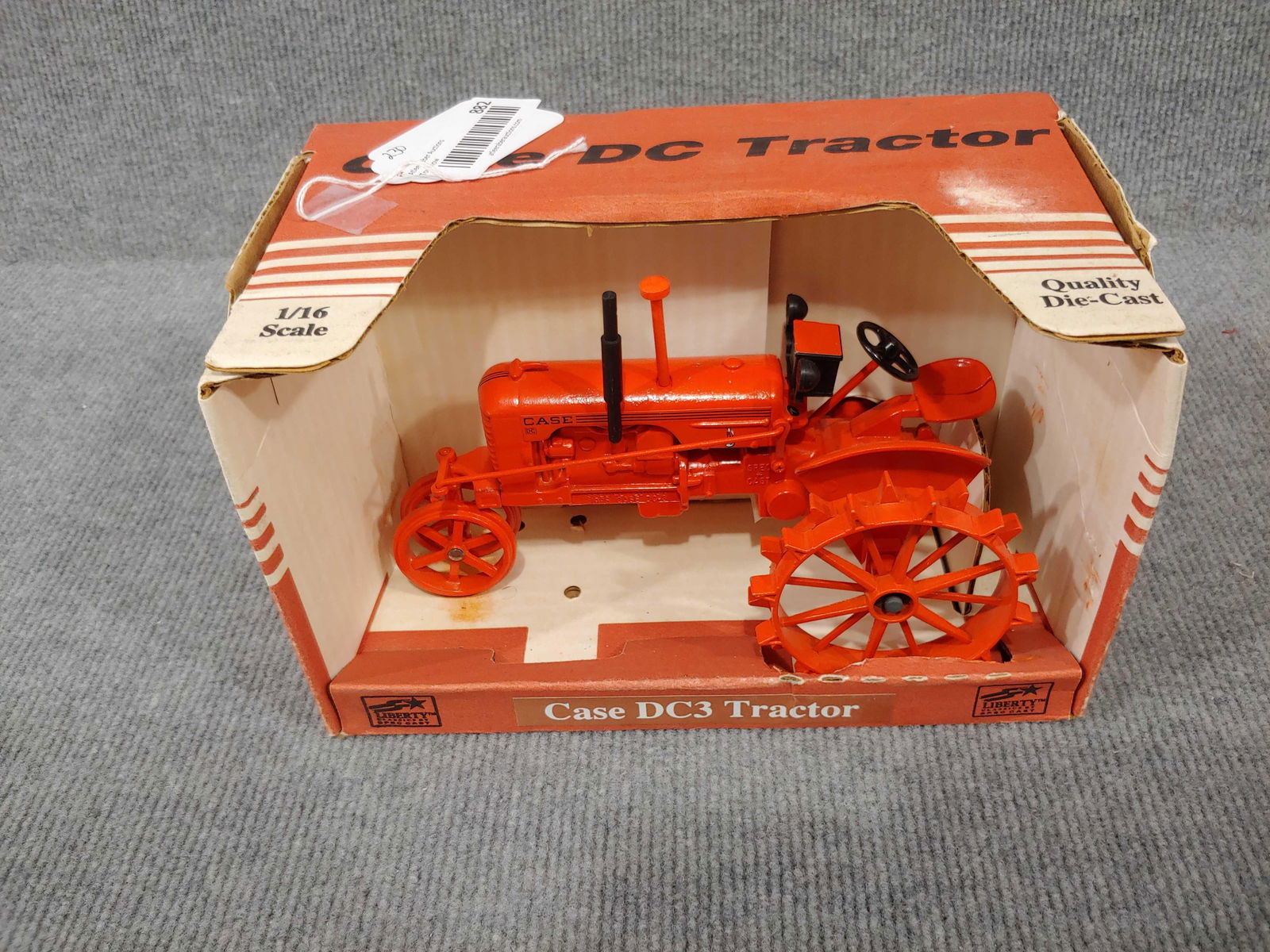 CASE DC3 TRACTOR (1 of 5)