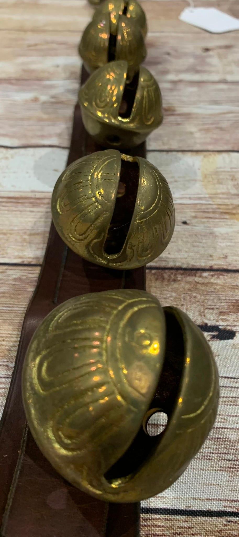 Handmade Eli Miller Graduated 5 Brass Bell Strand (1 of 5)