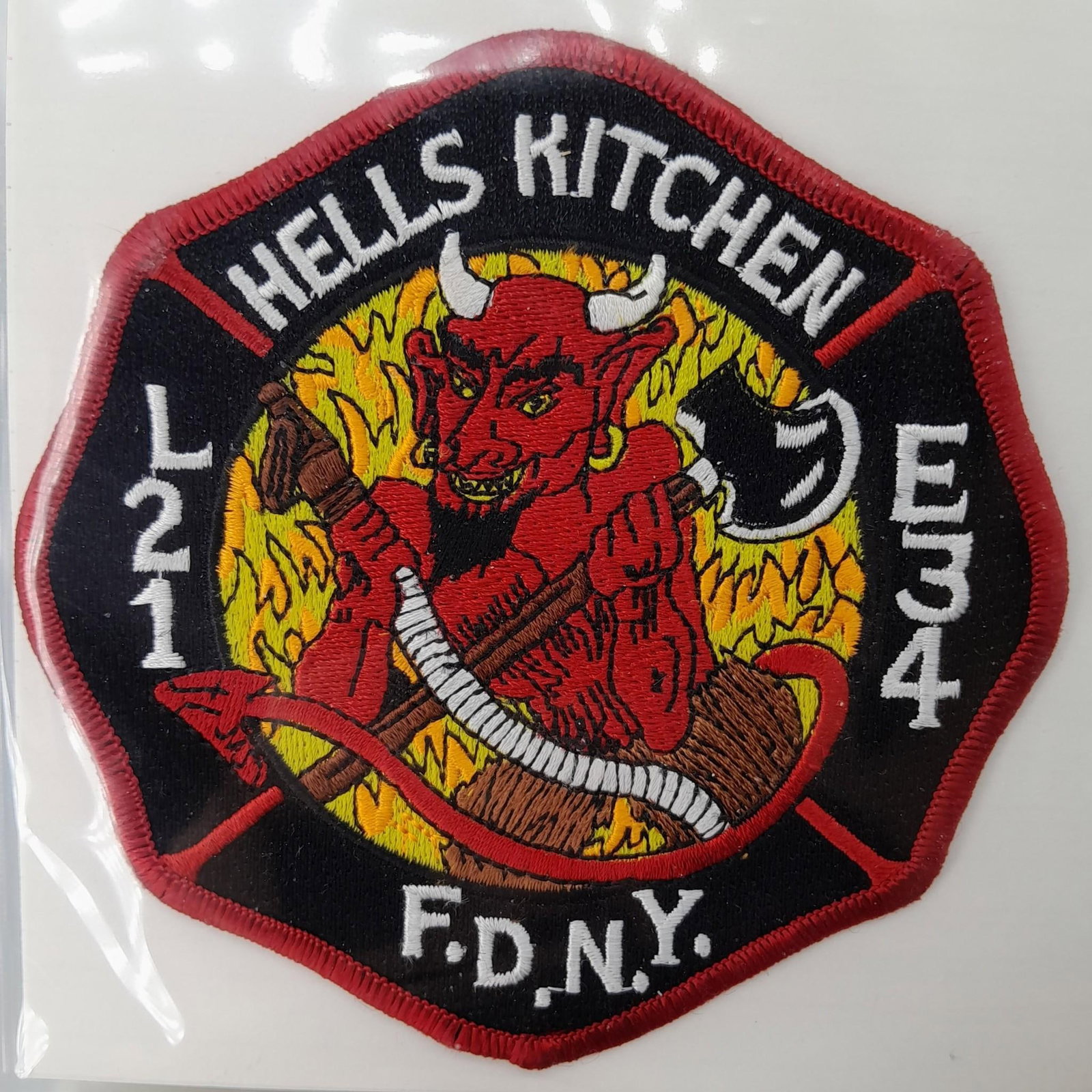 23 New York Fireman Fire Department Patches: Large 5" to 3" sizing, excellent condition with the dept info next to each patch.