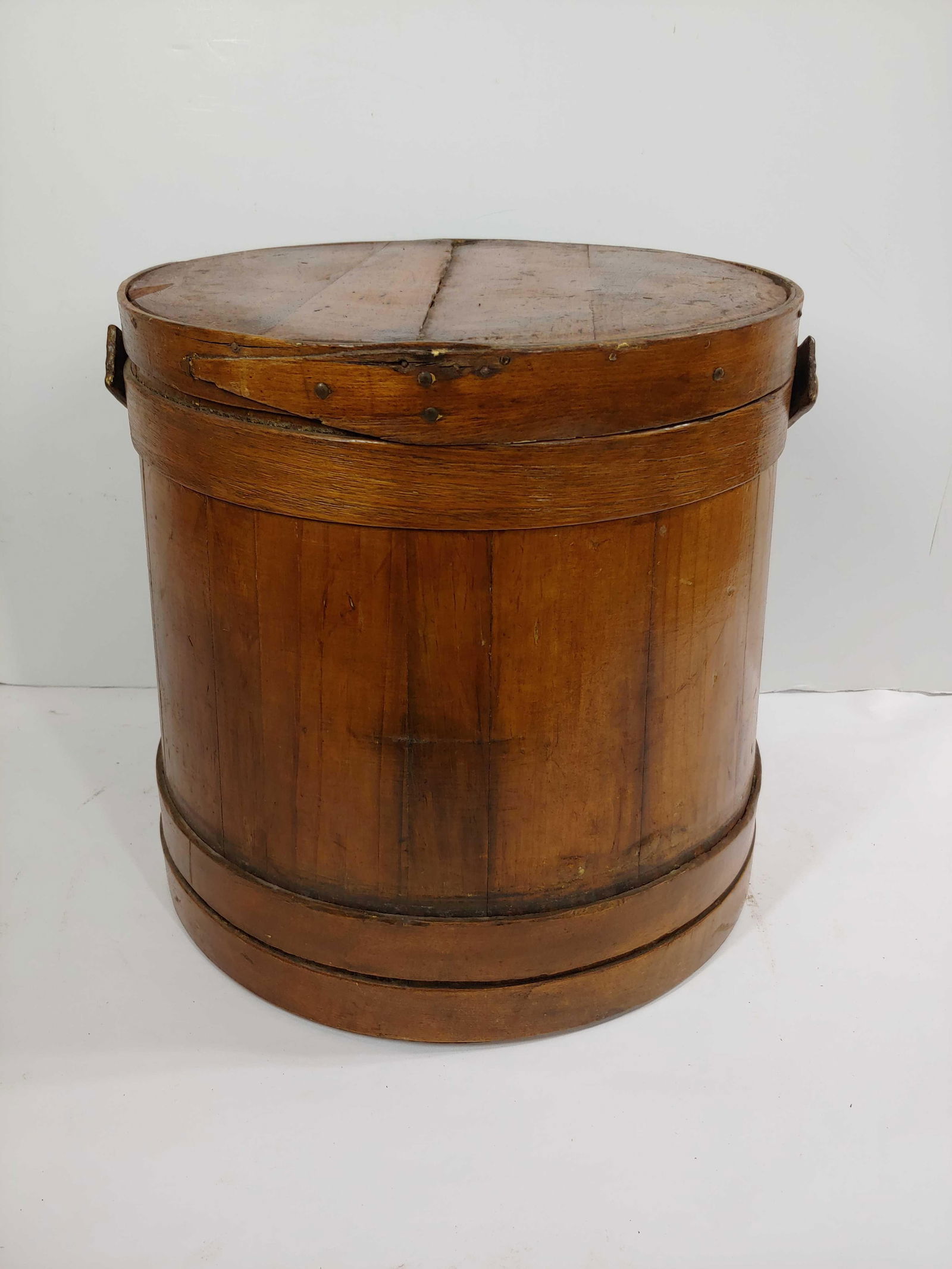 Large primitive Firkin bucket (1 of 6)