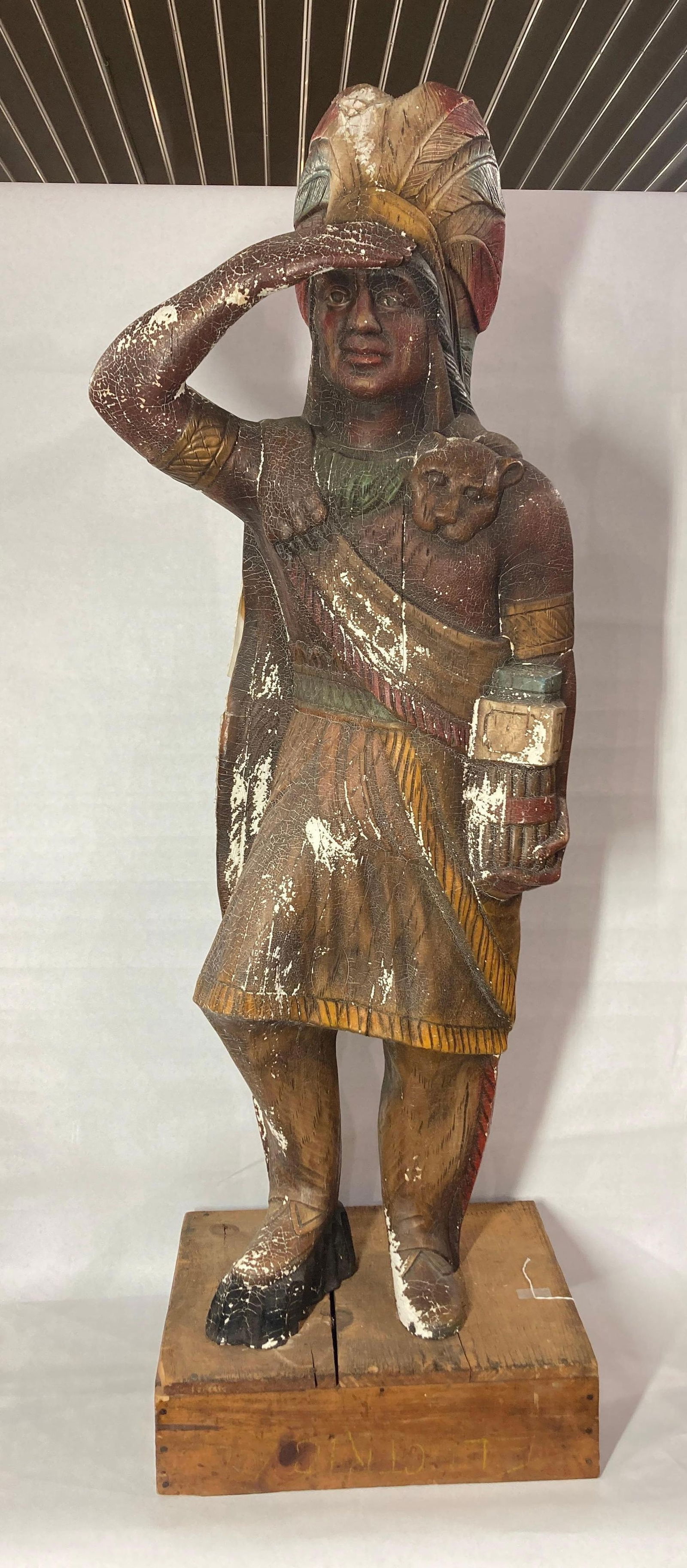 Country Cigar Store Indian Chief display (1 of 10)