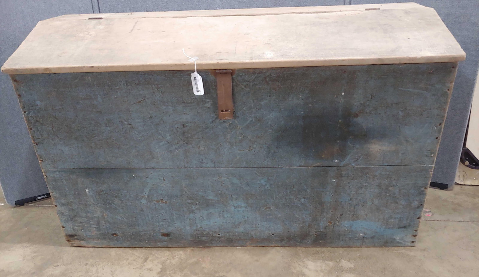 Primitive grain bin in original blue (1 of 10)