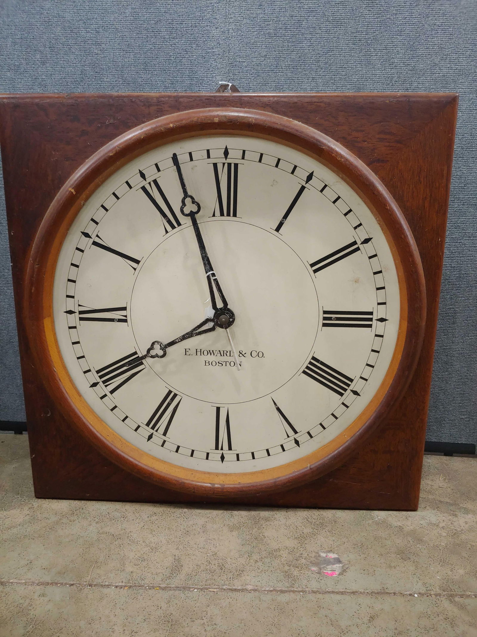 Large early Oak cased E. Howard & Co wall clock (1 of 7)