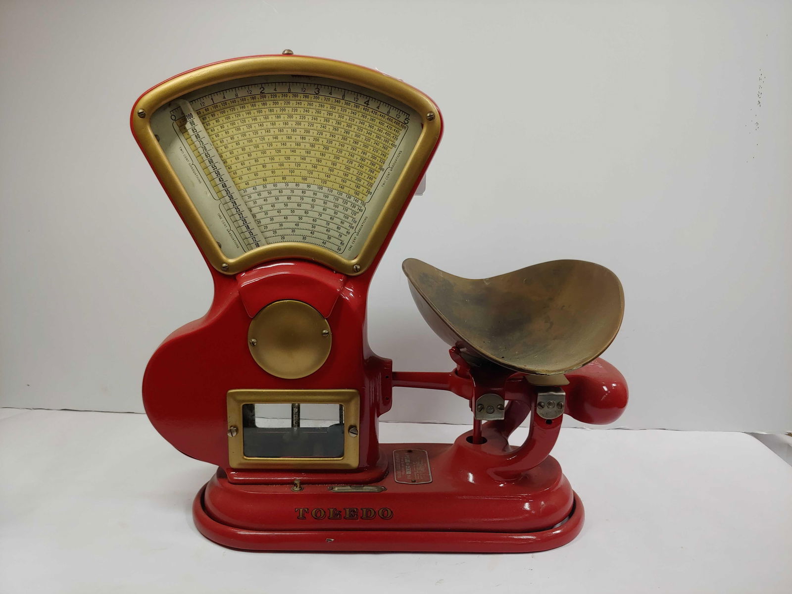 Excellent restored Toledo hardware scales (1 of 8)