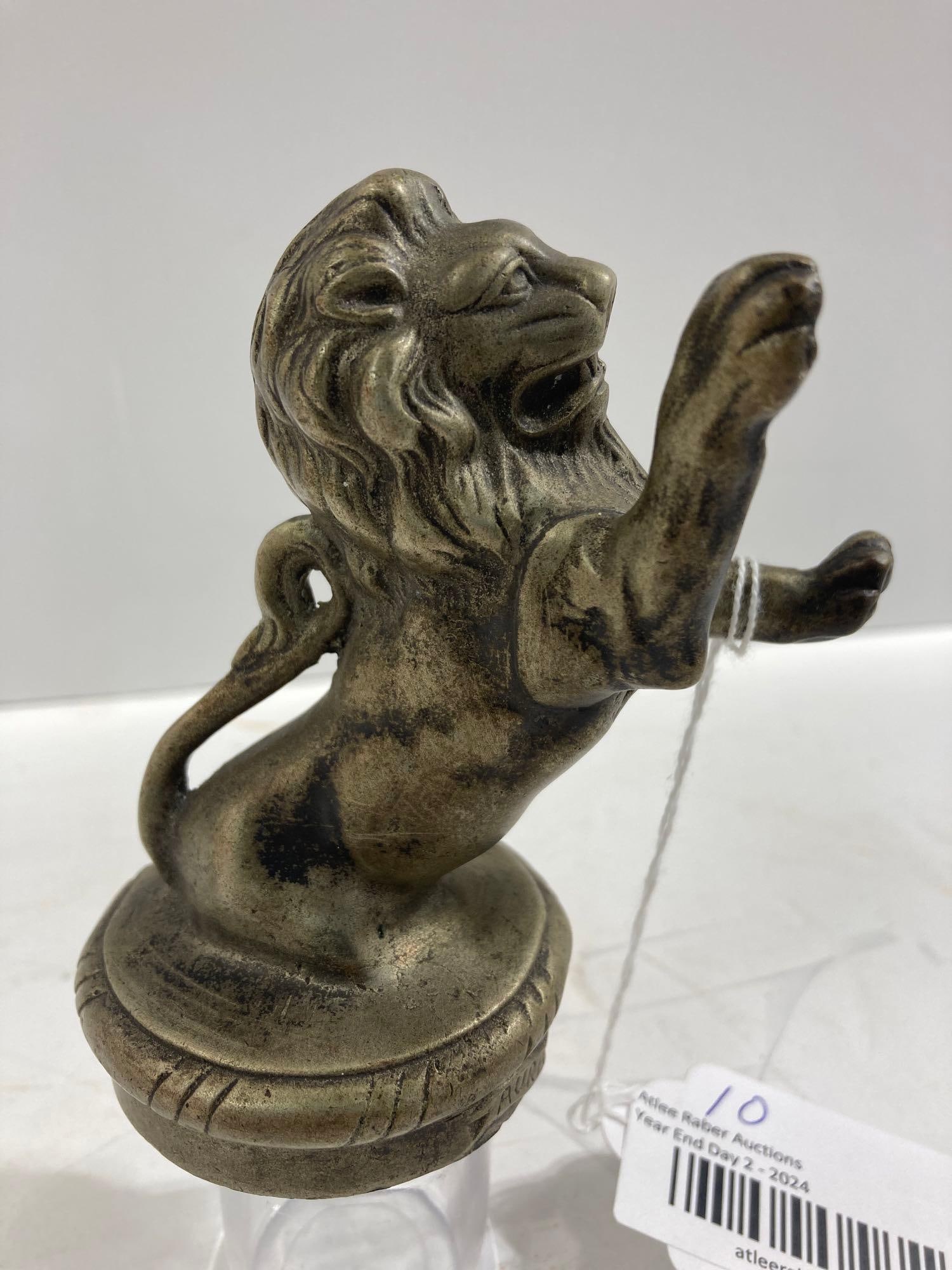 1924 Franklin Automobile Lion hood ornament (1 of 7)