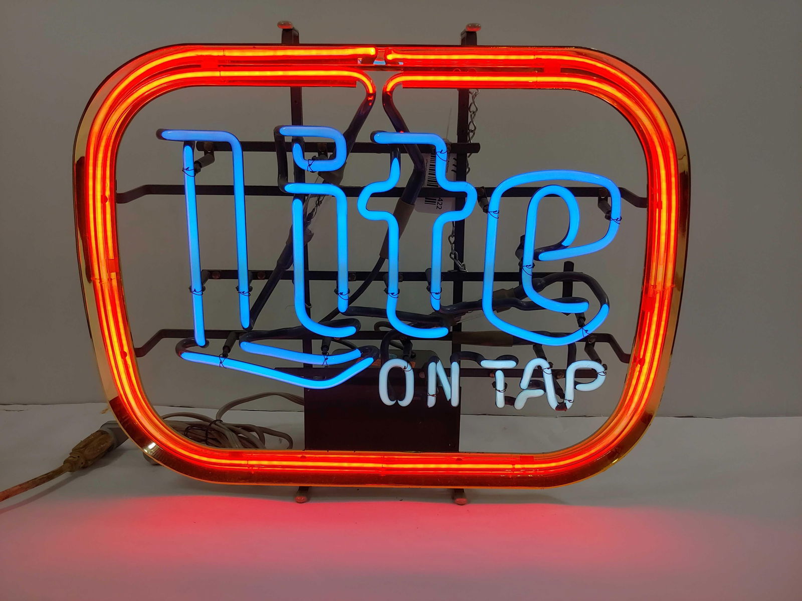 Lite On Tap neon sign: 17in x 21in.