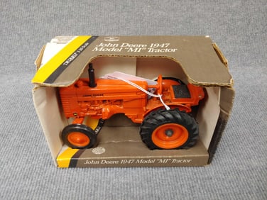 JOHN DEERE 1947 MODEL MI