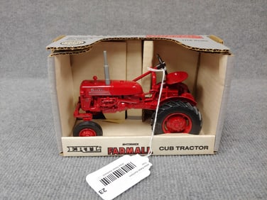 SPECIAL EDITION FARMALL CUB TRACTOR