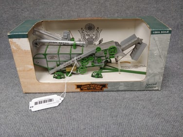 SPECIAL EDITION JOHN DEERE 28X46 1938 THRESHER