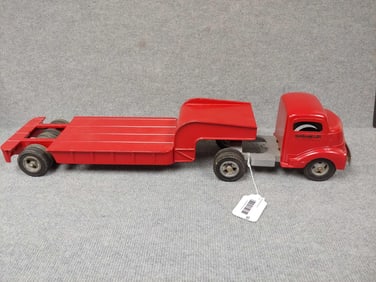 SMITH MILLER FLATBED TRUCK