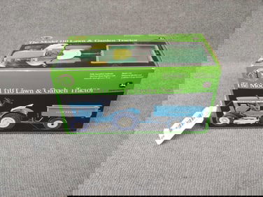 PRECISION SERIES #1 JOHN DEERE 110 LAWN AND GARDEN TRACTOR