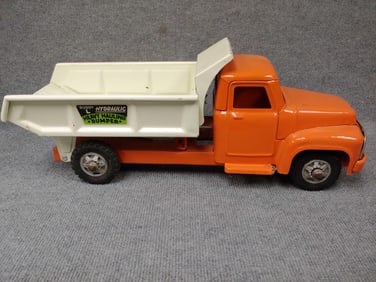 BUDDY L HYDRAULIC HEAVY HAULING DUMPER