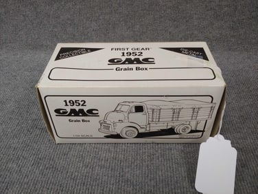 1952 GMC GRAIN BOX TRUCK