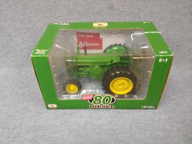 ERTL JOHN DEERE MODEL 80 DIESEL WF COLLECTOR EDITION TRACTOR