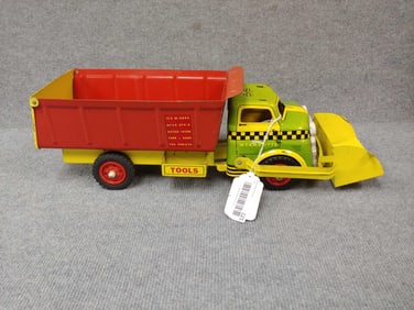 VINTAGE WYANDOTTE TIN LITHO DUMP TRUCK W/ FRONT LOADER