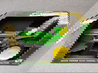 ERTL JOHN DEERE 4010 DIESEL NF SIGNATURE SERIES 1/8 TRACTOR