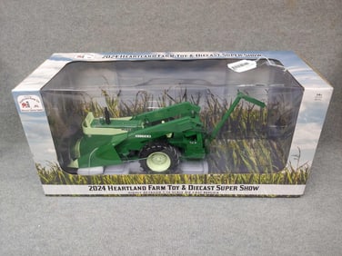 SPEC CAST 2024 HEARTLAND FARM TOY & DIECAST SUPER SHOW HD OLIVER 1650 WITH PICKER SPECIAL LIMITED