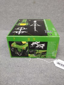 ERTL JOHN DEERE MODEL 140 LAWN & GARDEN 60TH ANN. TRACTOR PRECISION NO. 2 COLLECTOR EDITION