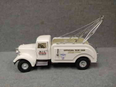 SMITTY TOYS SMITH MILLER 1950'S M.I.C. OFFICIAL TOW CAR/WRECKER W/ BOOM