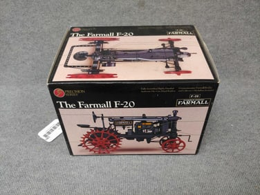 ERTL FARMALL F20 HD WF STEEL WHEEL PRECISION SERIES NO. 3 TRACTOR