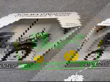 SPECCAST JOHN DEERE UNSTYLED L WF TRACTOR