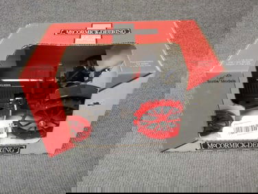 ERTL MCCORMICK DEERING 15-30 WF STEEL WHEEL TRACTOR