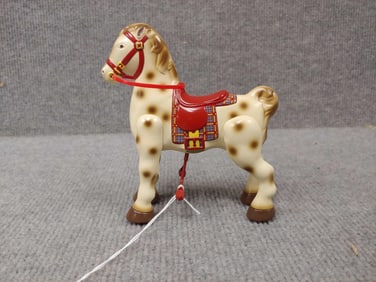 MINIATURE MOBO HORSE