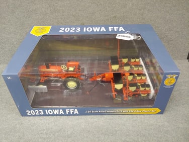 FFA 20023 IOWA ALLIS CHALMERS D-15 WITH 330 4 ROW PLANTER