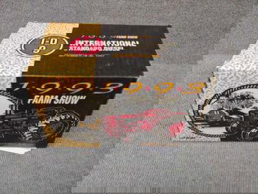 ERTL INTERNATIONAL ID 9 STANDARD DIESEL WF TRACTOR SPECIAL 1993 FARM SHOW EDITION