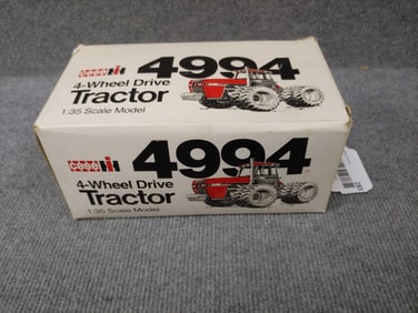 SALES GUIDE WEST GERMANY CASE IH 4994 4WD TRACTOR