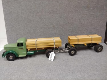 SMITH MILLER MACK LUMBER TRUCK